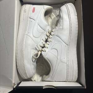 Nike Air Force 1 Low Supreme Box Logo White